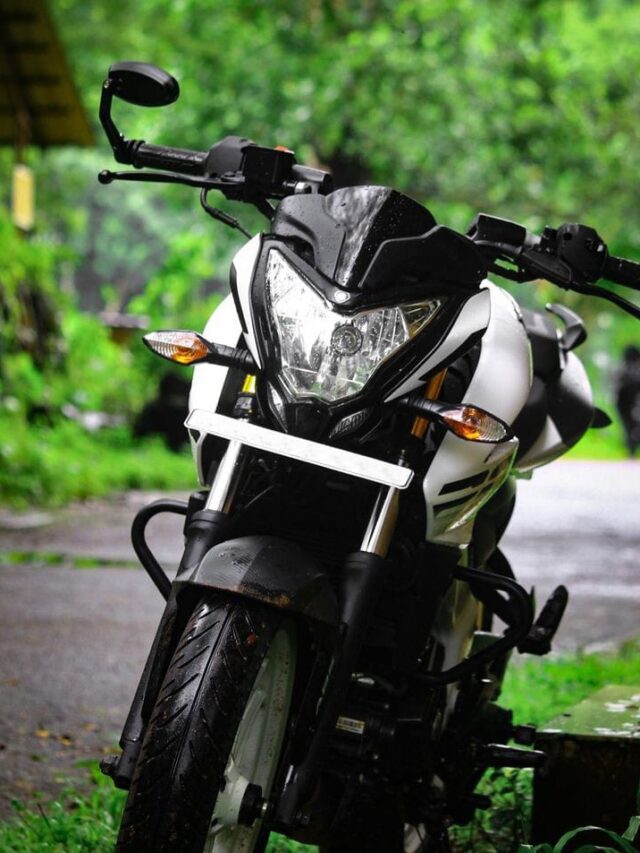 Bajaj Pulsar N150